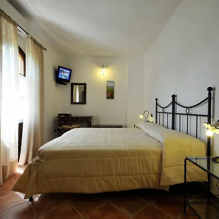 Hotel Mannaioni 3*